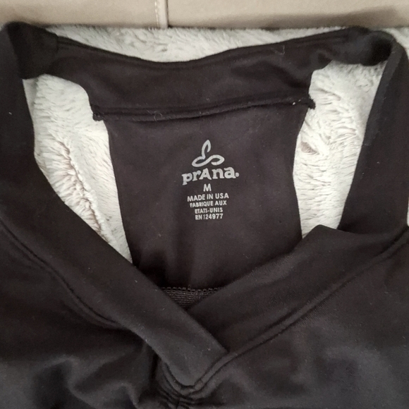 - Prana black Tankini Top Women's built in bra blue swim size.medium - Picture 3 of 4